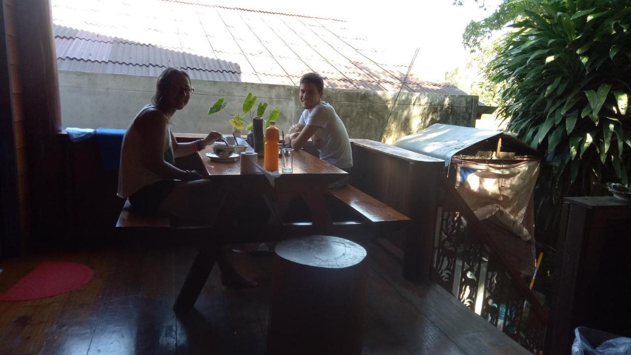 The Local Mae Hong Son Apartment Exterior foto