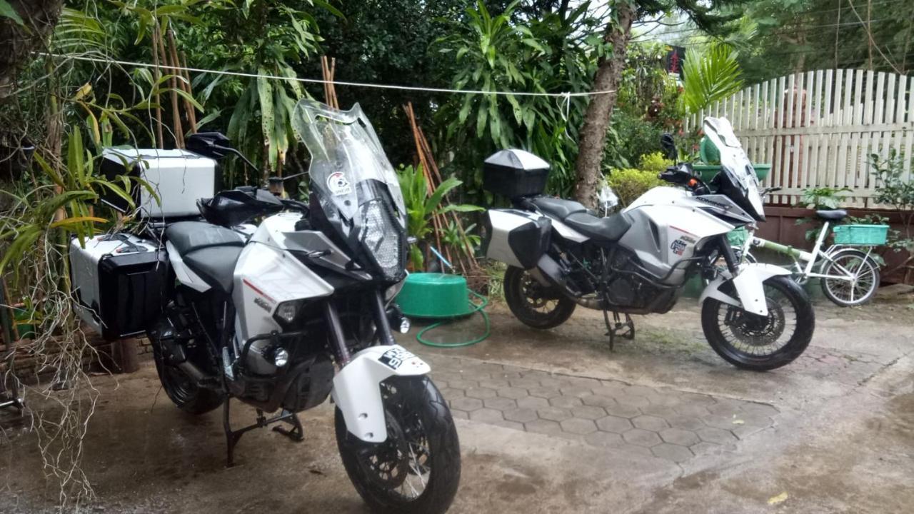 The Local Mae Hong Son Apartment Exterior foto