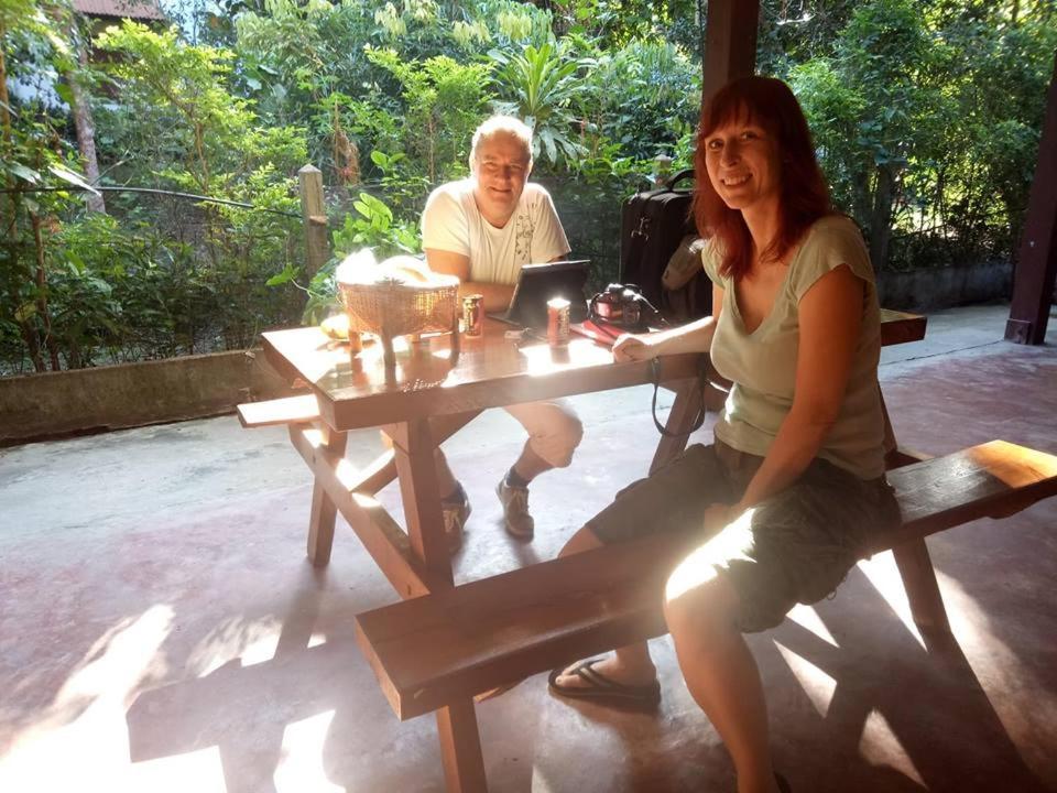 The Local Mae Hong Son Apartment Exterior foto